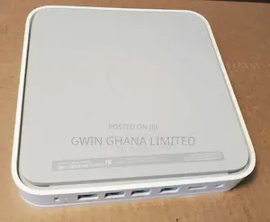 Apple Dual Band Gigabit Wifi Router. Airport Baase Staion