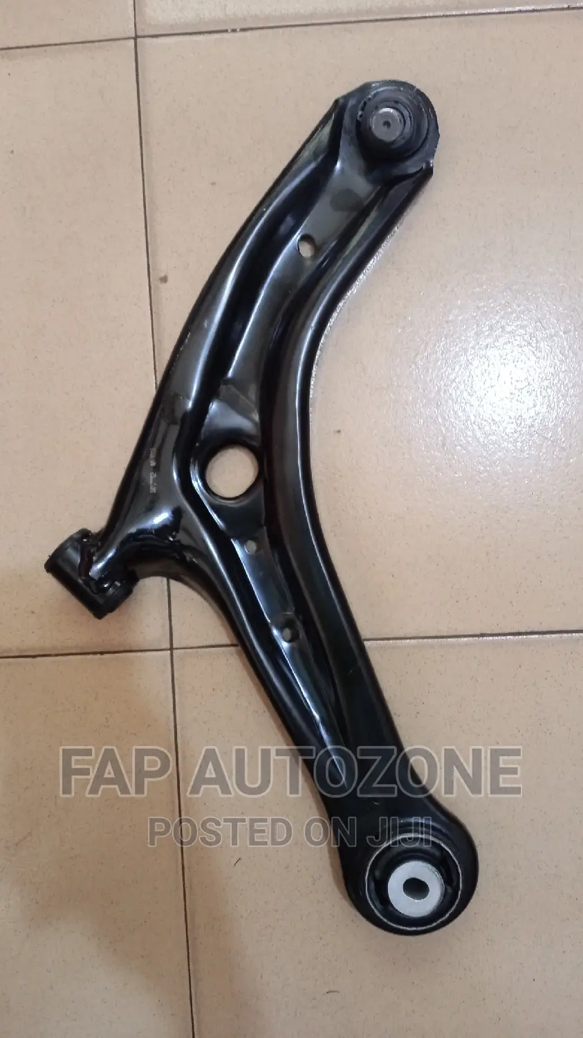 01262. Original Ford Fiesta Control Arm From Usa. Sk52261/62