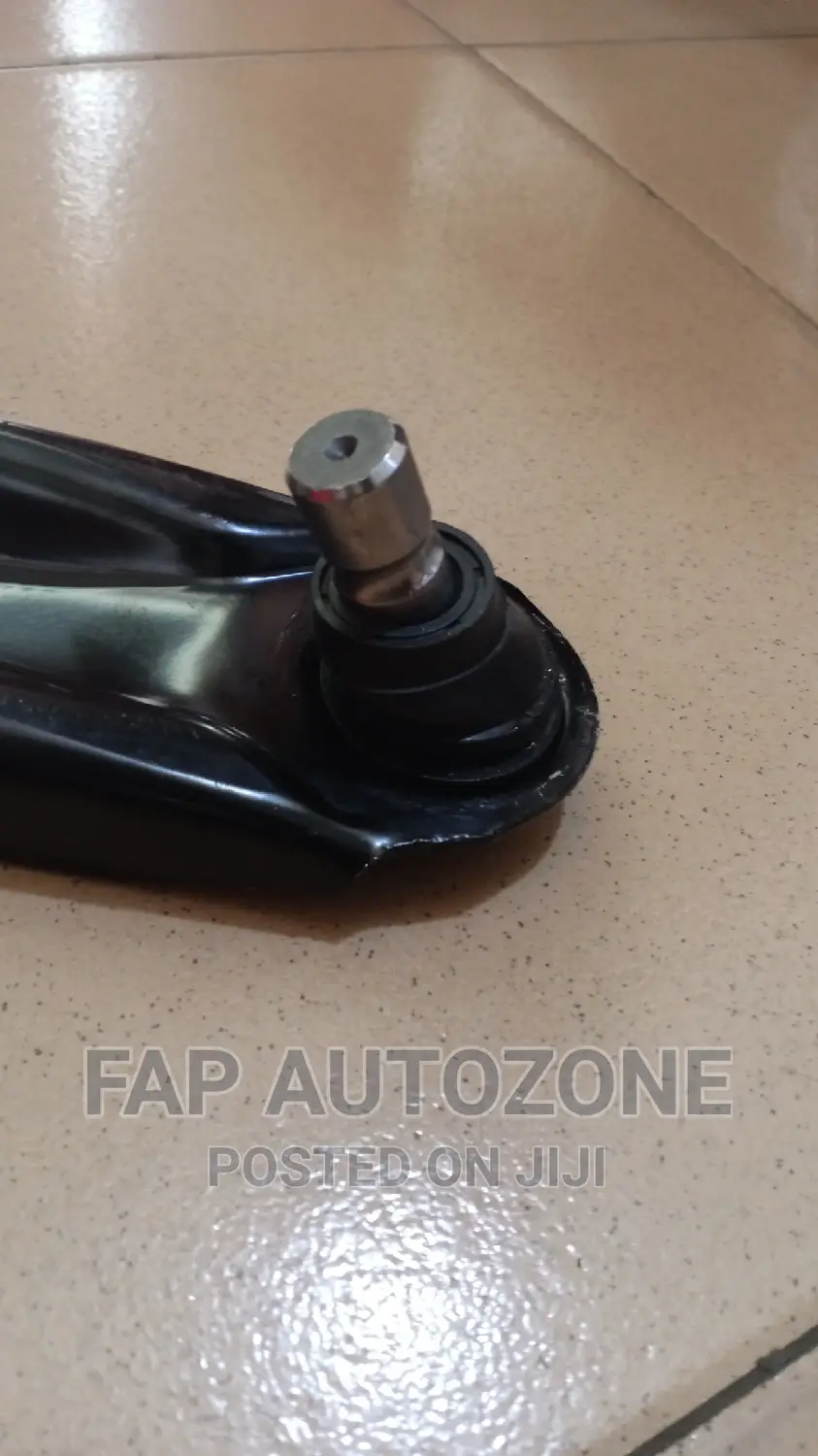 01262. Original Ford Fiesta Control Arm From Usa. Sk52261/62