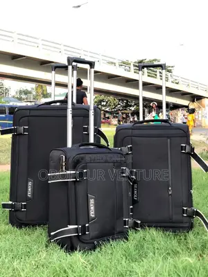 3 Set Quality and Affordable Material Luggage 53289y 3 Piece
