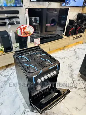 Esay to Operate Black Gas Cooker Oven Grill 50/55 4burned