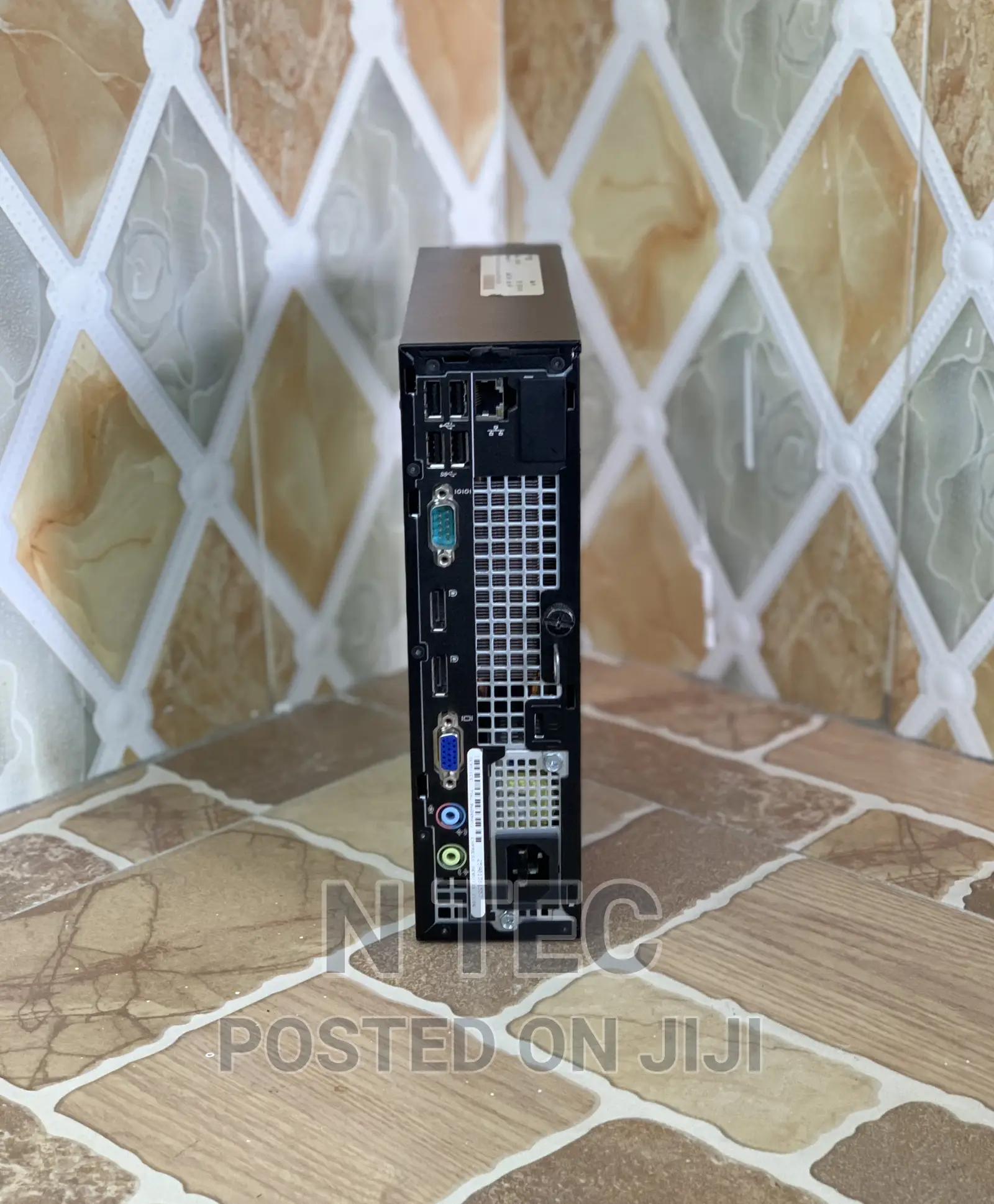 Desktop Computer Dell OptiPlex 790 4GB Intel Core I3 HDD 256GB