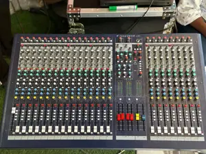Brand New Soundcraft Lx9 24 Channels Mixer