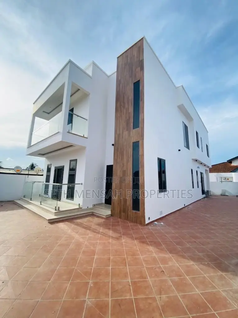 4bdrm House in Spintex for sale