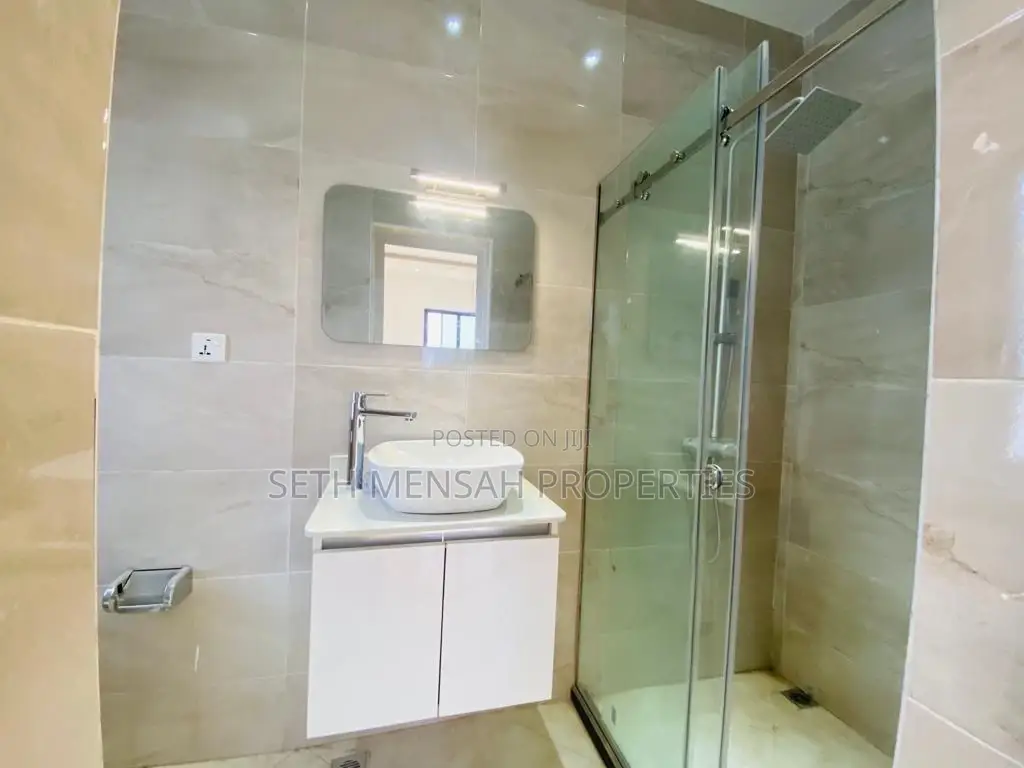 4bdrm House in Spintex for sale