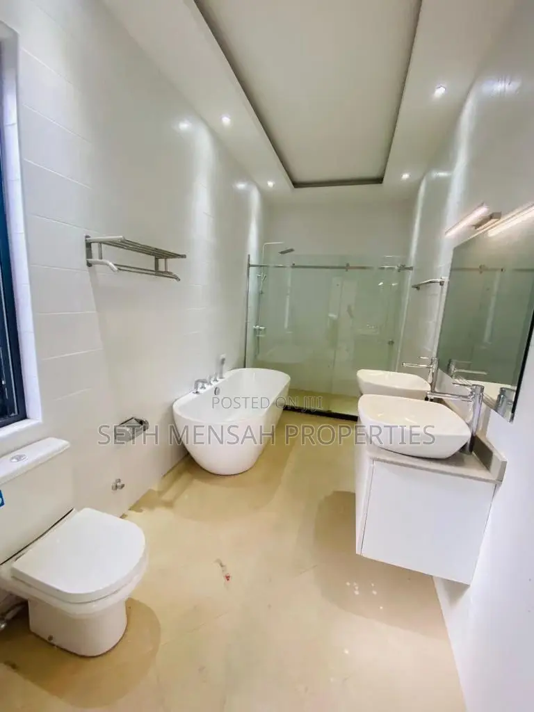 4bdrm House in Spintex for sale