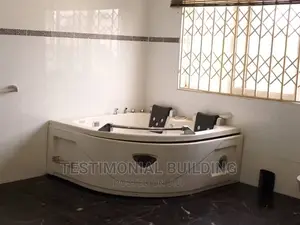 5bdrm House in Testimonial Building, Airport Residential Area for sale