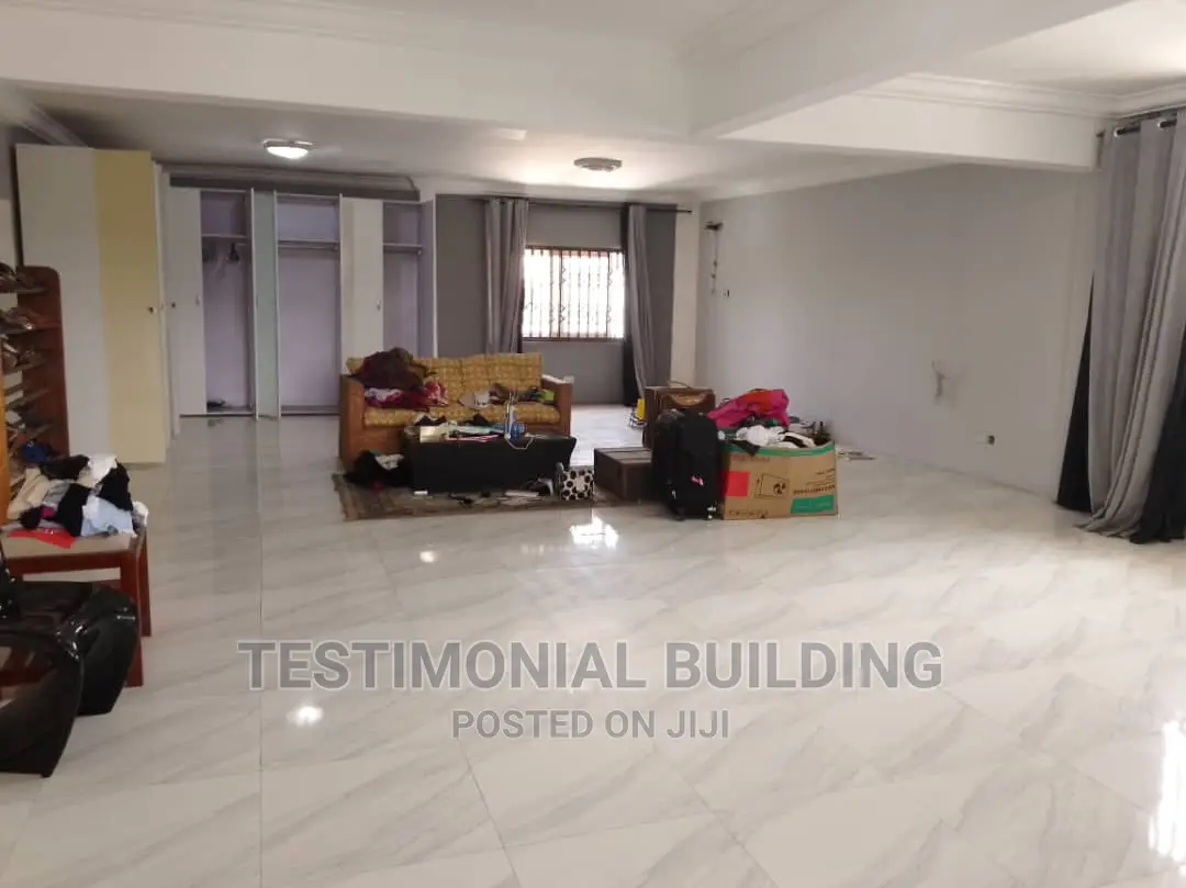 5bdrm House in Testimonial Building, Airport Residential Area for sale