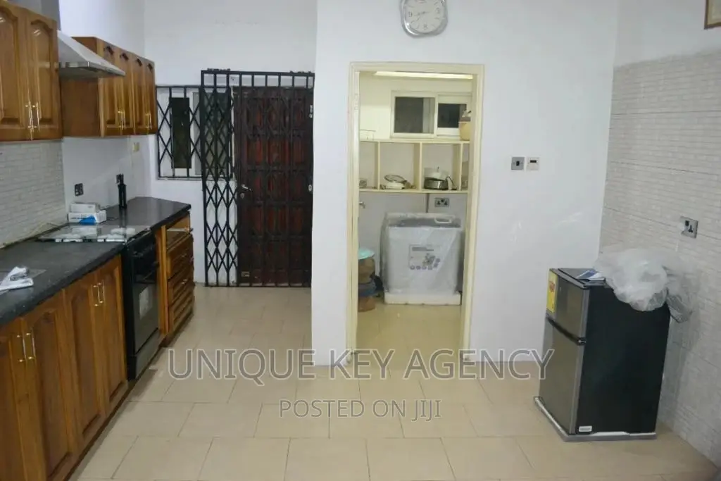 Furnished 3bdrm House in Unique Agency, East Legon for rent