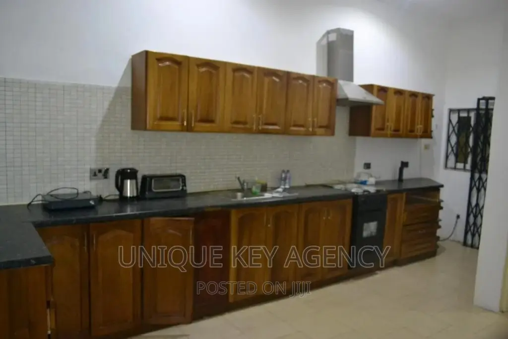 Furnished 3bdrm House in Unique Agency, East Legon for rent