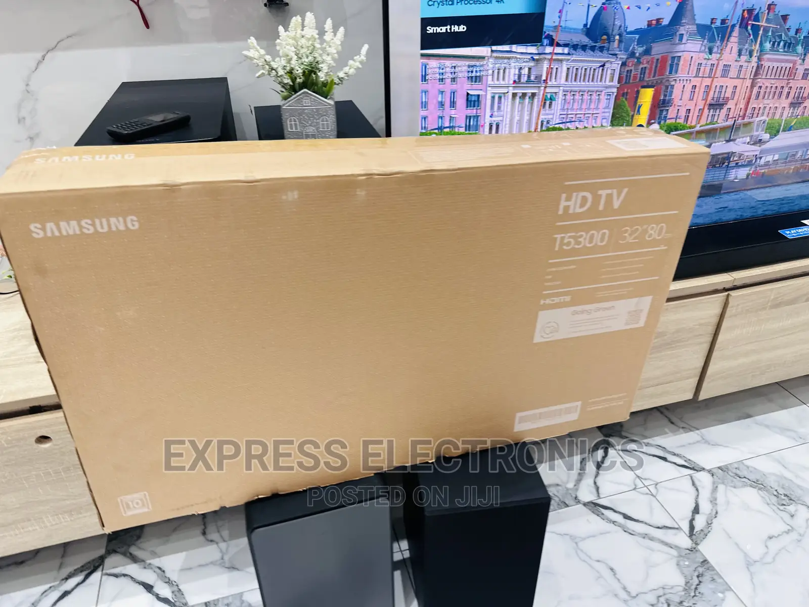Quality Display FHD Smart Samsung 32”Tu52000 Tv 