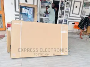 Experience the Real Samsung UHD Screen 65”Cu8002 Tv 