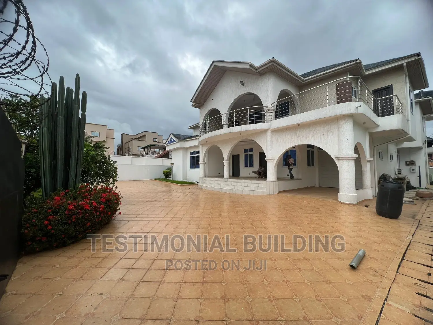 8bdrm Mansion in Testimonial Building, American House for rent