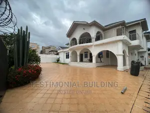 8bdrm Mansion in Testimonial Building, American House for rent