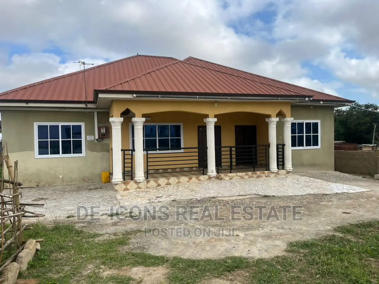 4bdrm House in De-Icons Real Estate, Kasoa for sale