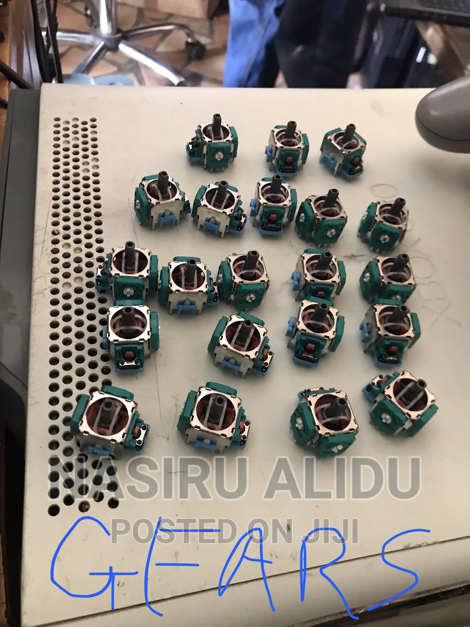 Repair Ps4 And Xbox Controllers