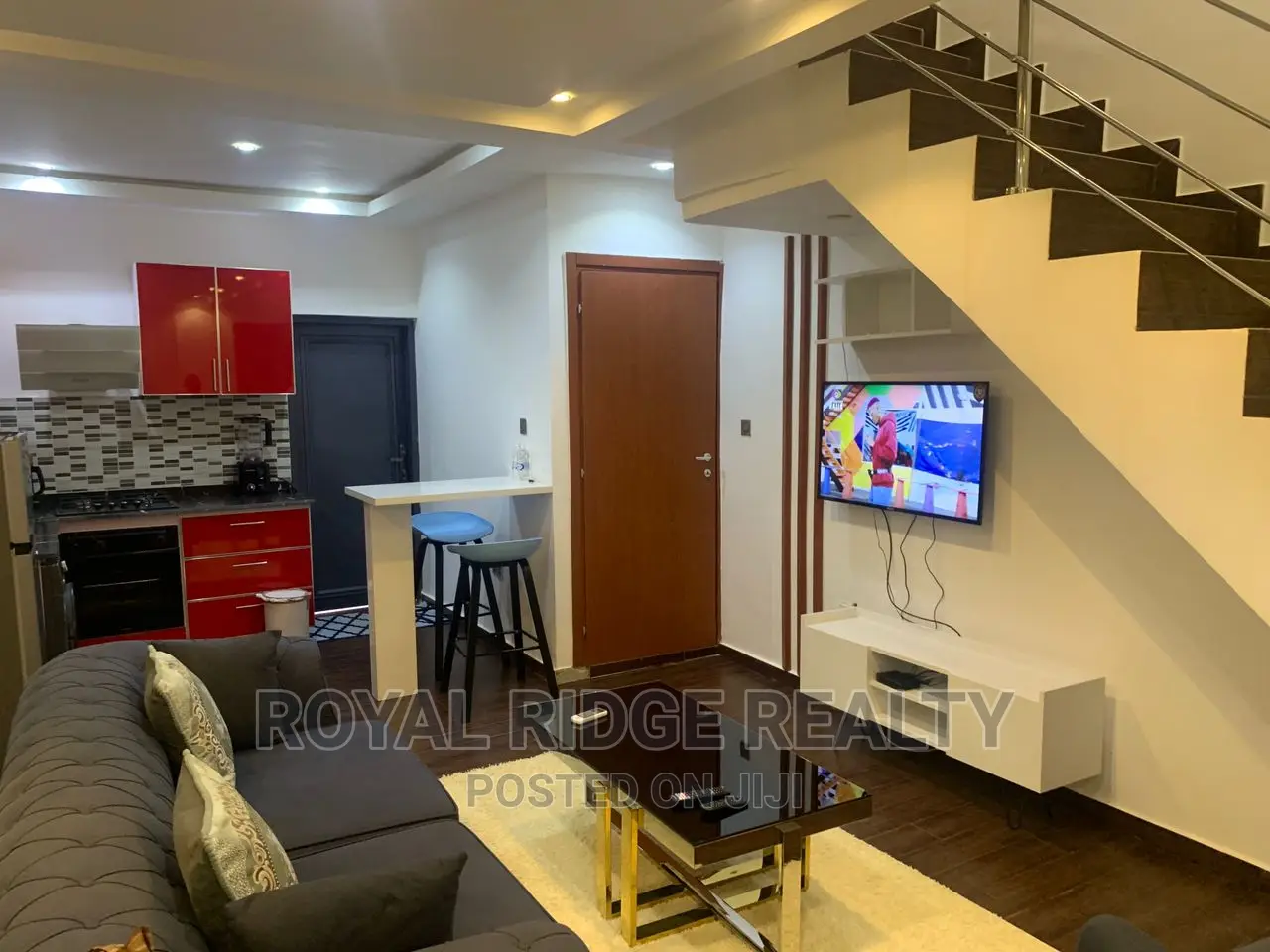 Furnished 2bdrm Townhouse / Terrace for rent