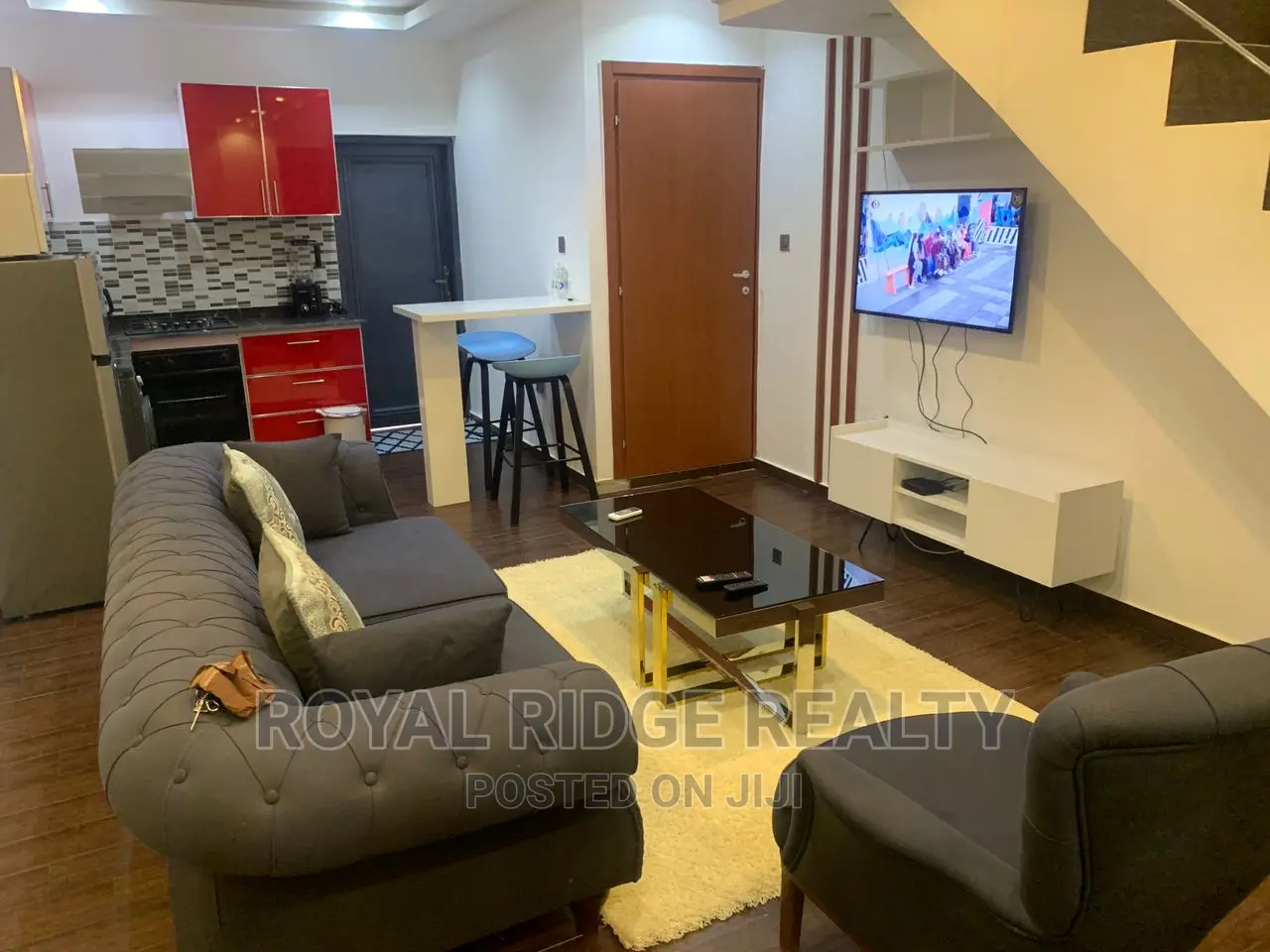Furnished 2bdrm Townhouse / Terrace for rent