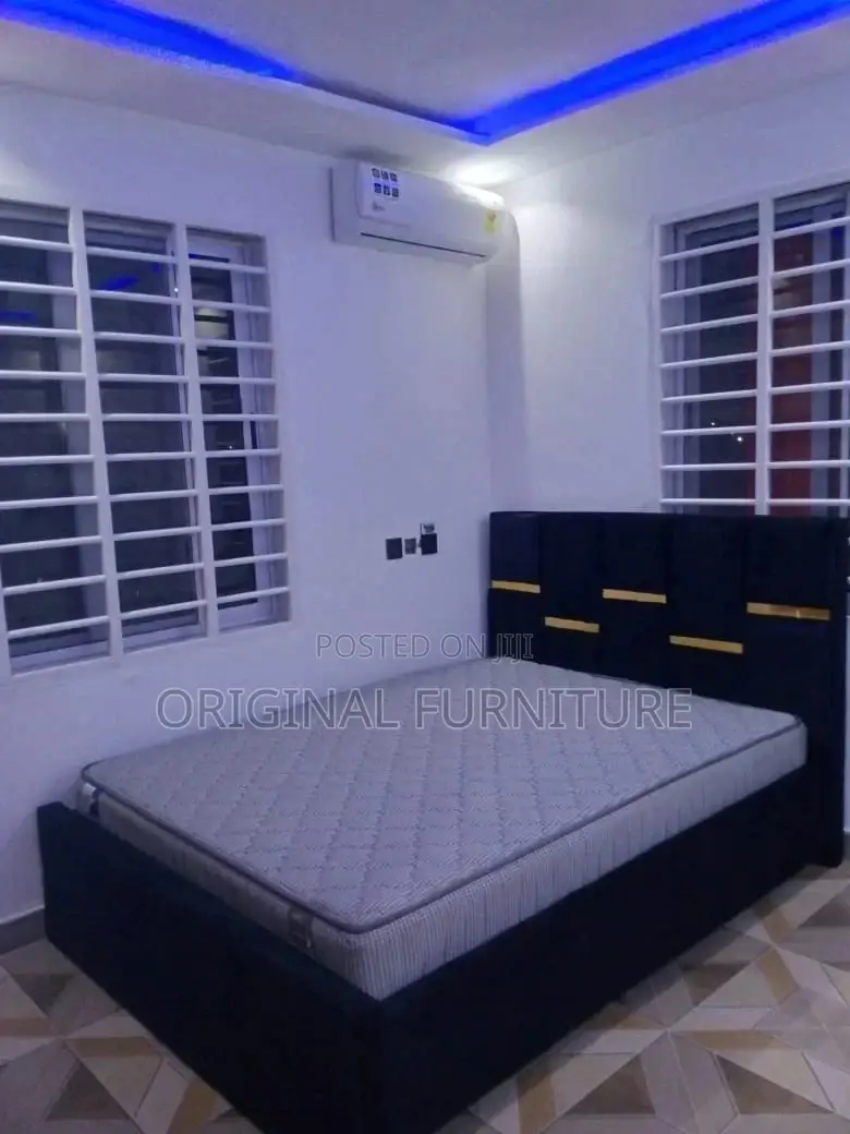 Double Bed With Mattress