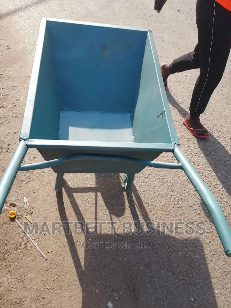 Local Strong Wheelbarrows