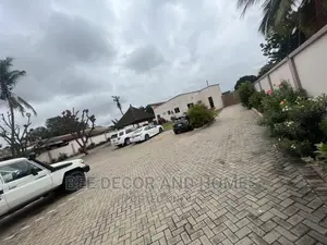3bdrm Apartment in Bee Decor And Homes, Haatso for rent