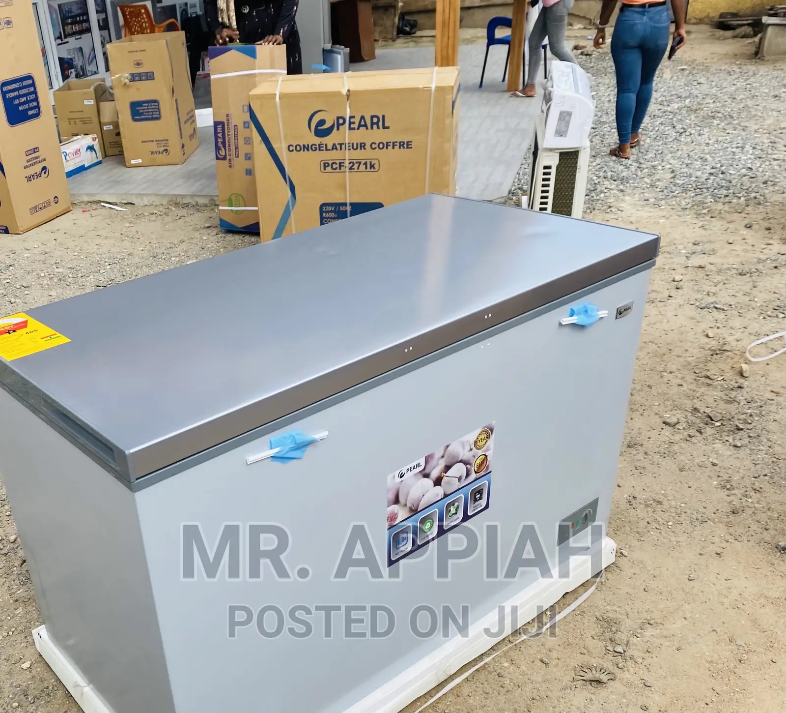 Latest Affordable and Durable Pearl pcf-380 Chest Freezer.