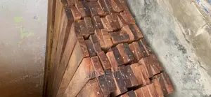 Red Wood 2x6 for Roofing and Frame