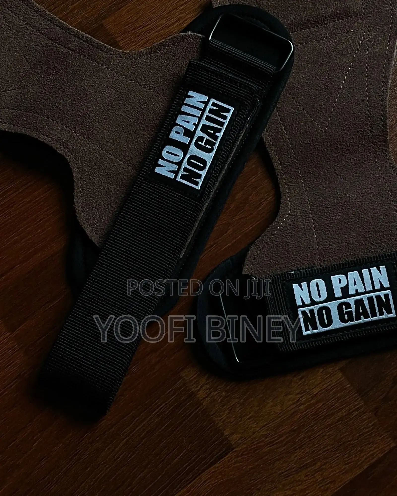 Durable Cowhide Leather Gym Gloves With Wrist Support