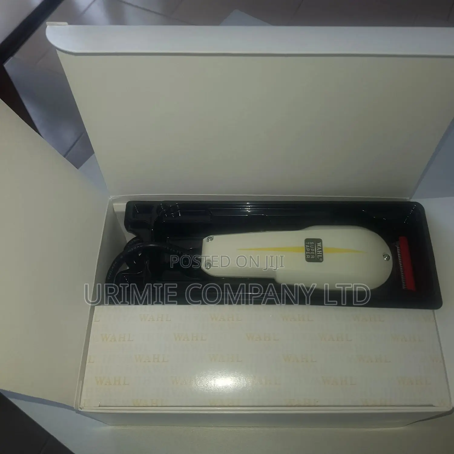 WAHL Professional Vibratory Hair Cllipper