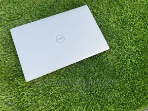 Laptop Dell XPS 15 9560 8GB Intel Core I5 SSD 256GB