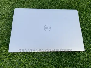 Laptop Dell XPS 15 9560 8GB Intel Core I5 SSD 256GB