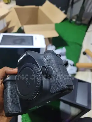 Canon Eos 6d (Home Used) Mint Condition