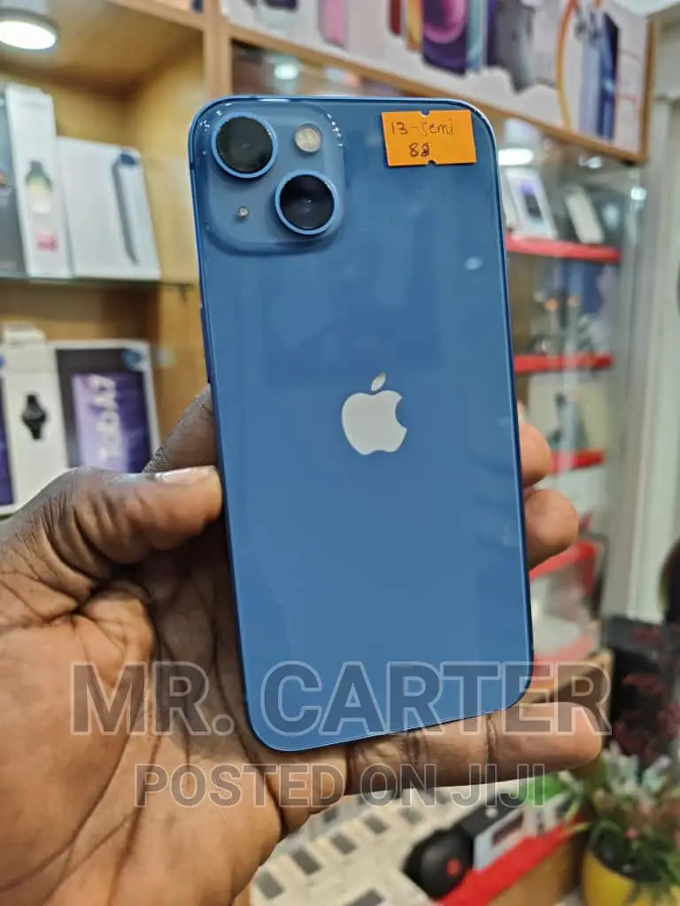 New Apple iPhone 13 128 GB Blue