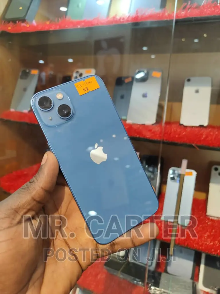 New Apple iPhone 13 128 GB Blue