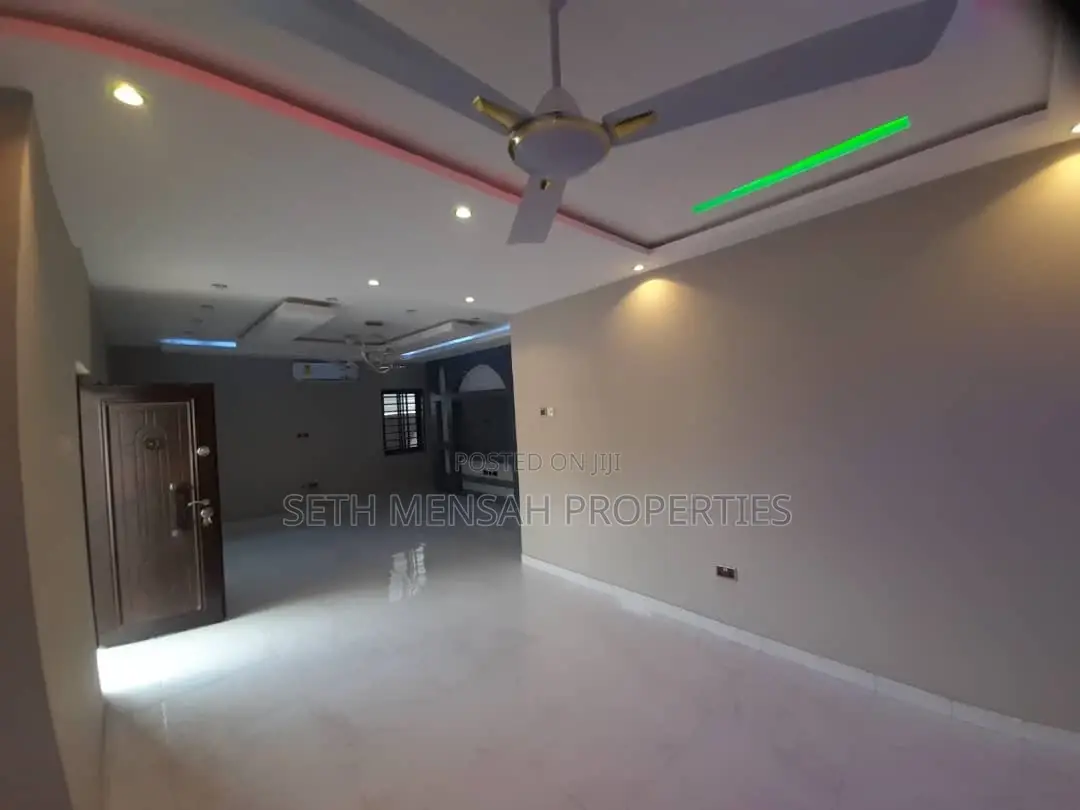 3bdrm House in Ashomang Estate for sale