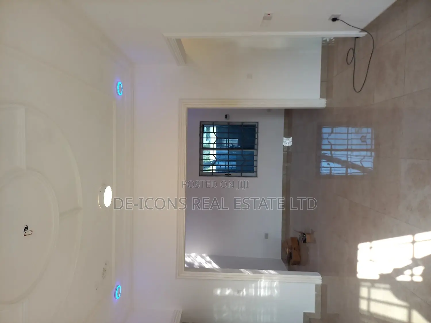 3bdrm Duplex in De-Icons Real Estate, Kasoa for rent