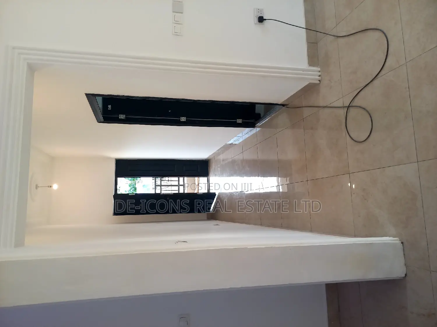 3bdrm Duplex in De-Icons Real Estate, Kasoa for rent