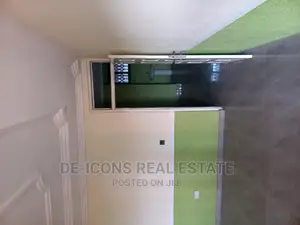 3bdrm Duplex in De-Icons Real Estate, Kasoa for rent