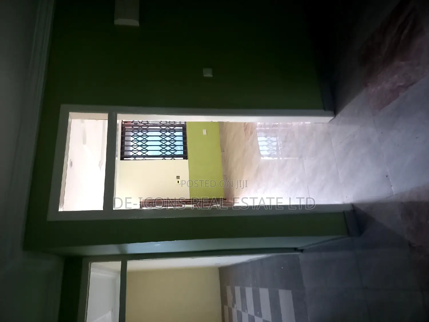 3bdrm Duplex in De-Icons Real Estate, Kasoa for rent
