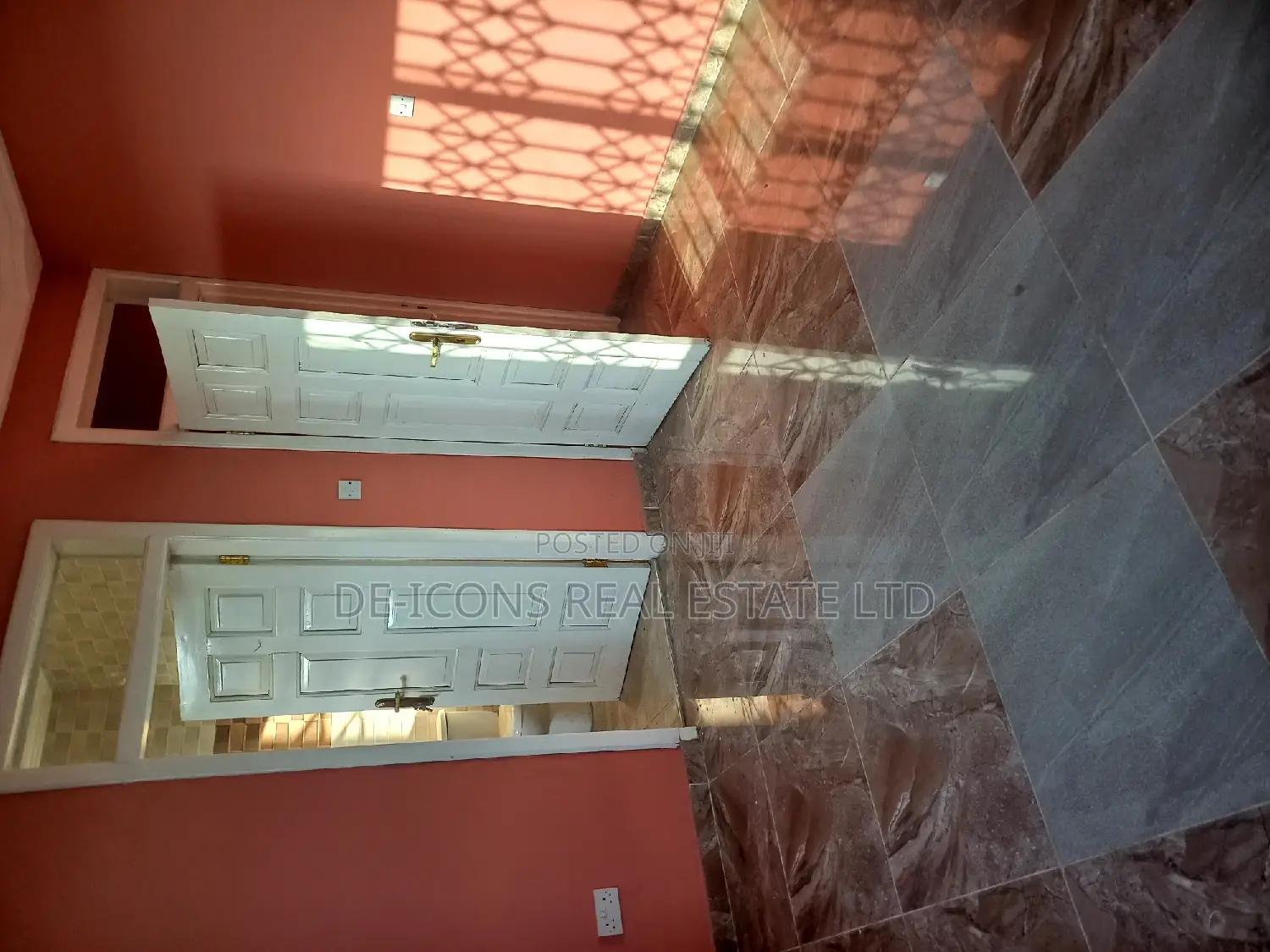 2bdrm Duplex in De-Icons Real Estate, Kasoa for rent