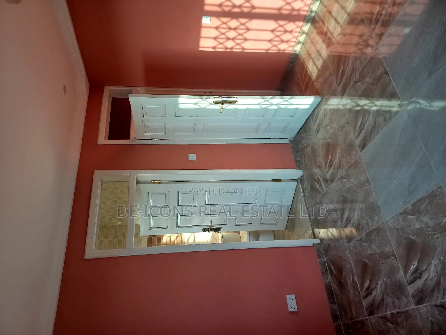 2bdrm Duplex in De-Icons Real Estate, Kasoa for rent