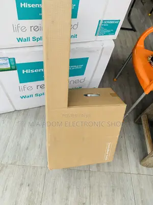 Love New SAMSUNG HW-C450 2.1ch Soundbar