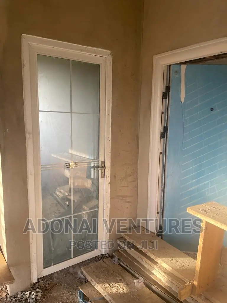 4bdrm House in Tikrom Kumasi for sale