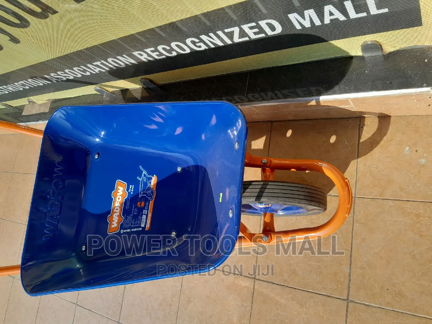 Wheel Barrow Wadfow