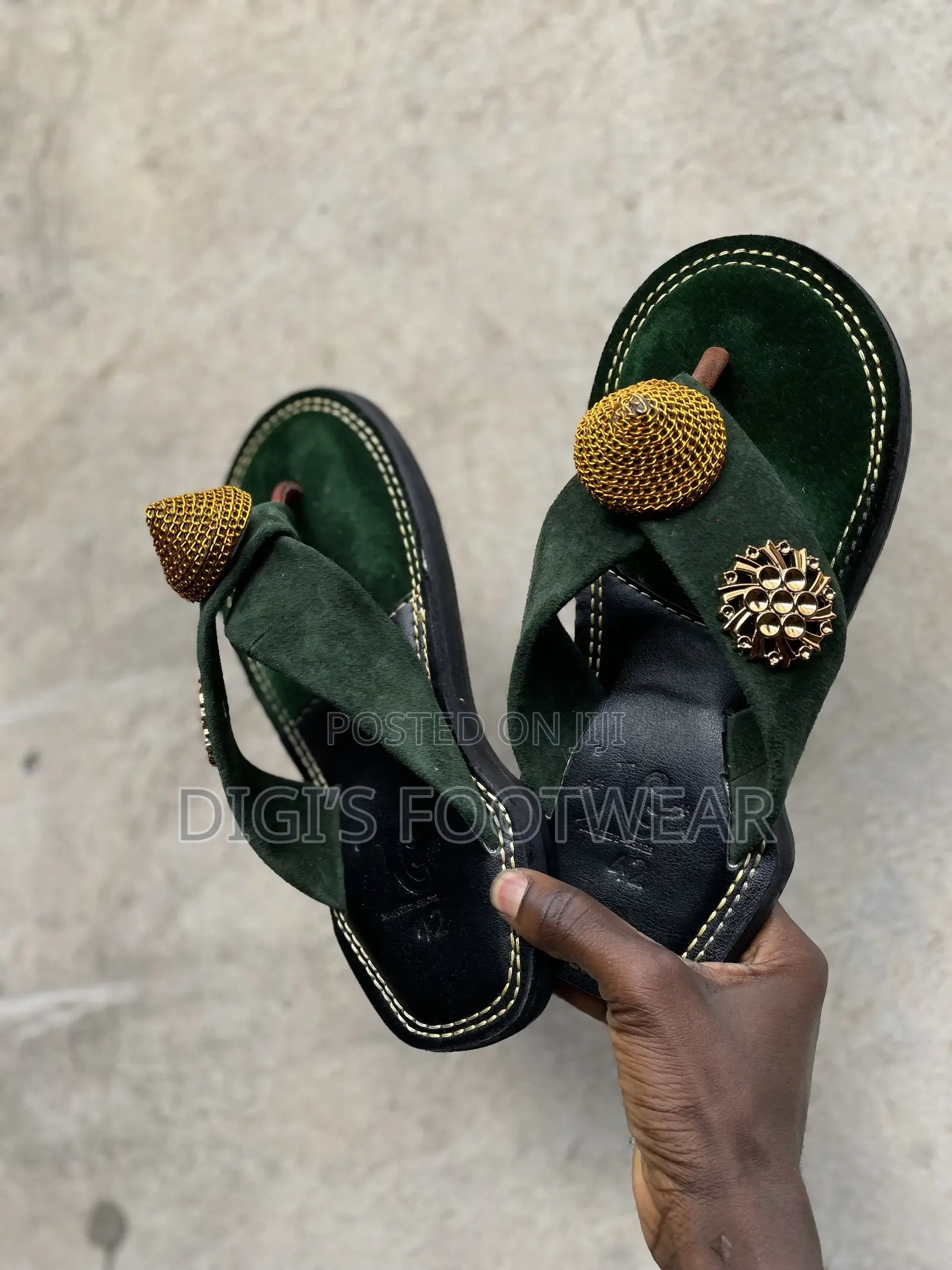 Green Suede Modern Ahenema/Chawchaw