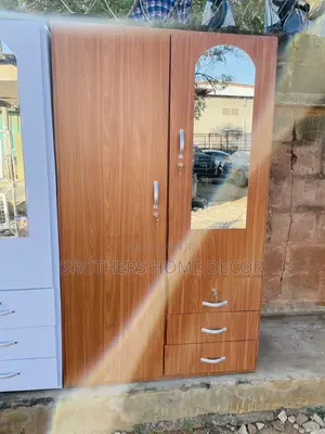 Two Doord Wardrobe Very Clear And Neat