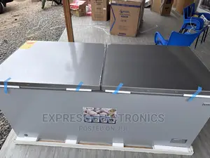 Quiet  Operator Chest Freezer Double Door 708L Pearl