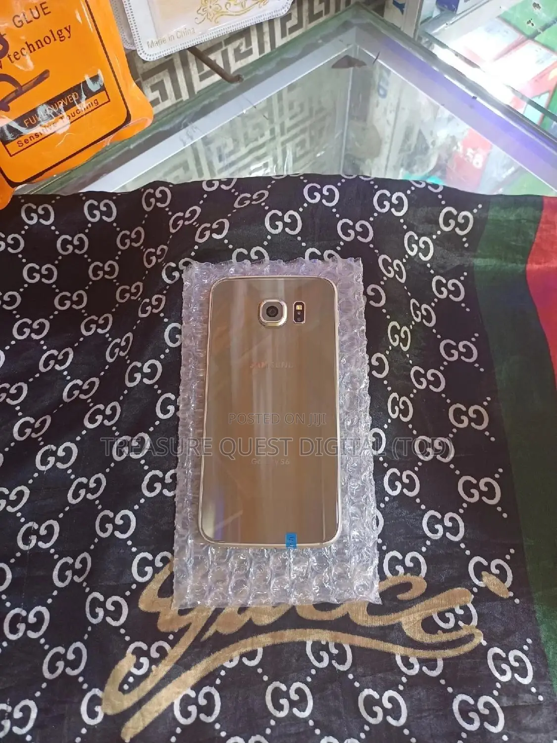 New Samsung Galaxy S6 32 GB Gold