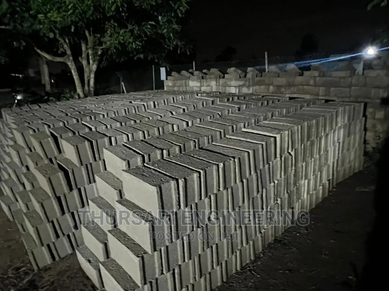 6 Inches Quarry Dust Blocks