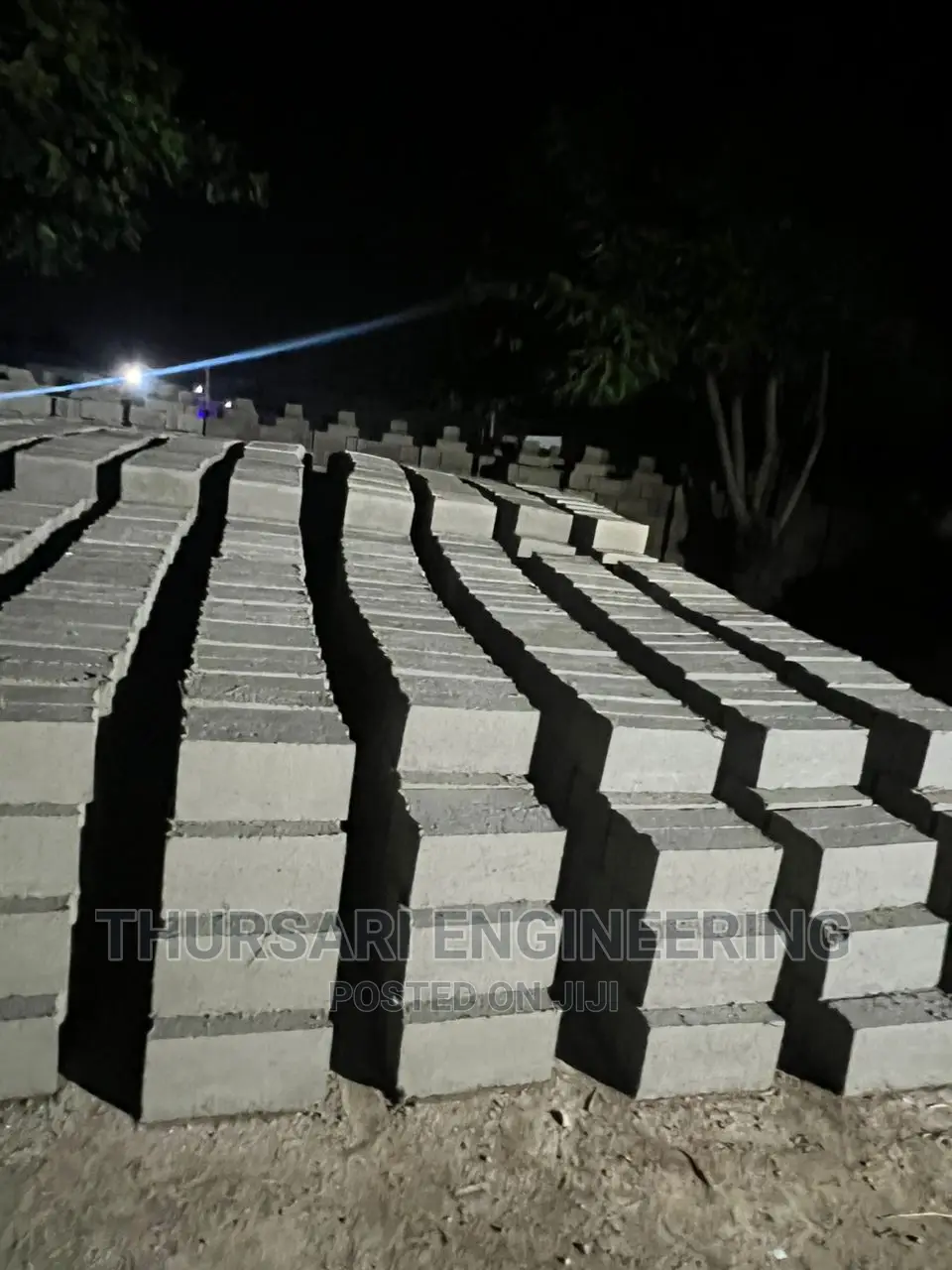 6 Inches Quarry Dust Blocks
